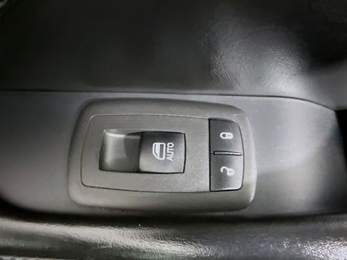 Used 2019 Dodge Challenger R/T Scat Pack w/ Dynamics Package RWD image 29