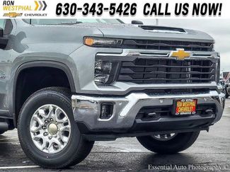 New 2025 Chevrolet Silverado 3500 LT w/ Safety Package video 2