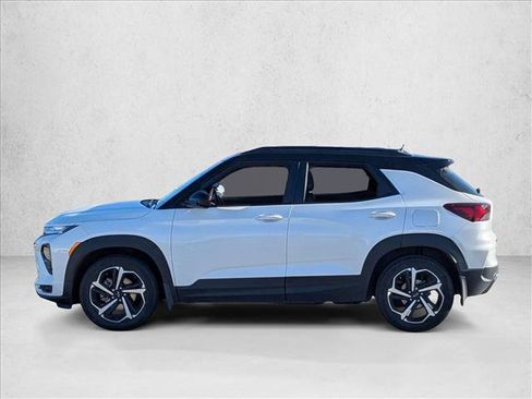 Used 2022 Chevrolet TrailBlazer RS w/ Technology Package image 8