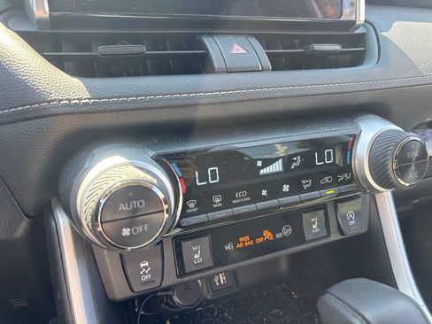 Used 2023 Toyota RAV4 XLE w/ Convenience Package FWD image 22