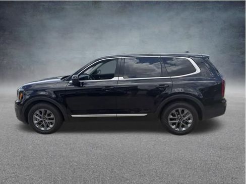 Used 2023 Kia Telluride LX FWD image 8
