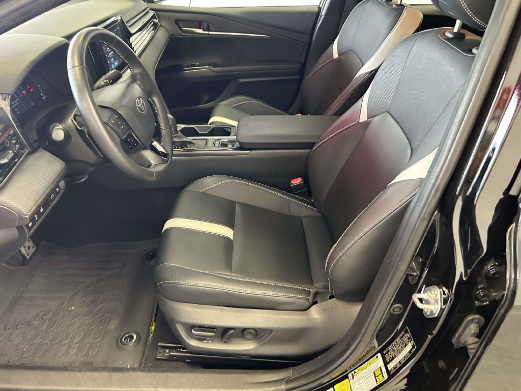 Certified 2025 Toyota Camry SE w/ Convenience Package FWD image 15