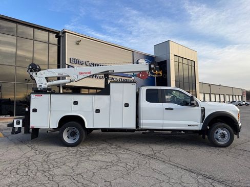 New 2026 Ford F550 4x4 Supercab Super Duty image 13