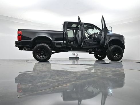 New 2025 Ford F250 XLT w/ Black Appearance Package image 49