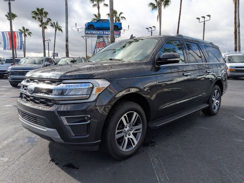Used 2024 Ford Expedition Max Limited image 8