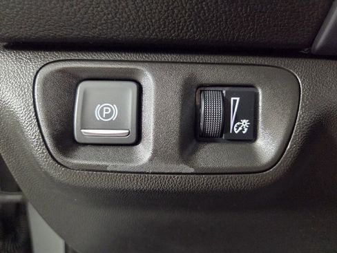 Used 2023 GMC Acadia AT4 w/ LPO, Floor Liner Package AWD/4WD image 19