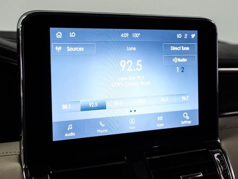 Used 2020 Lincoln Navigator 2WD image 27