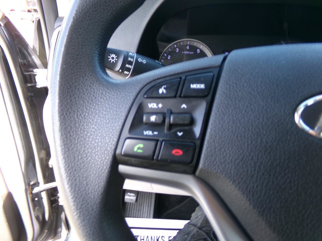 Used 2017 Hyundai Tucson SE w/ SE Popular Package 02 AWD/4WD image 14