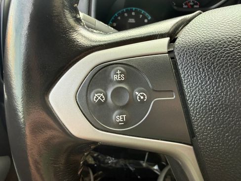 Used 2017 Chevrolet Colorado LT RWD image 14