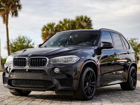 Used 2018 BMW X5 M w/ Executive Package image 5