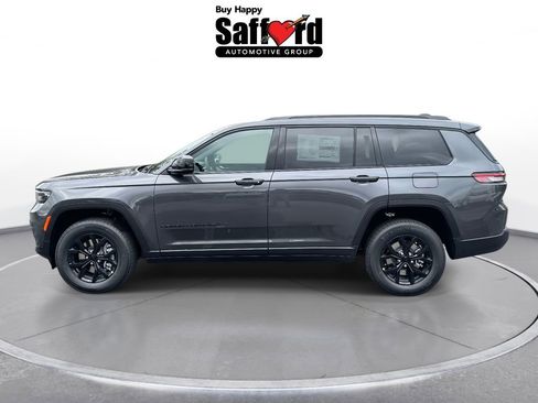 New 2025 Jeep Grand Cherokee L Altitude image 5