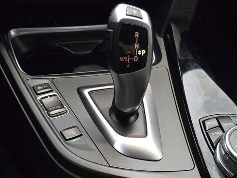 Used 2015 BMW 328i Sedan RWD image 16