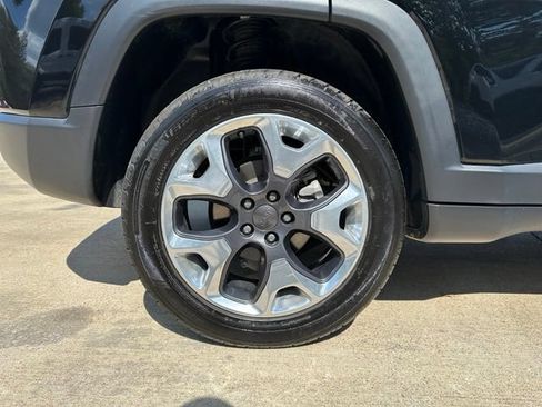Used 2022 Jeep Compass Limited AWD/4WD image 5
