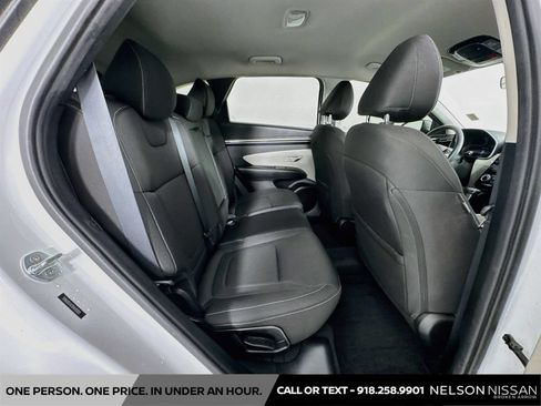 Used 2022 Hyundai Tucson SEL FWD image 25