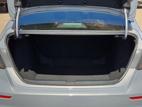 Used 2023 Honda Accord Sport image 10