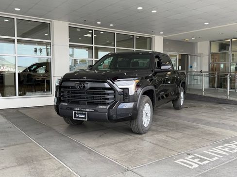 New 2026 Toyota Tundra SR5 RWD image 2