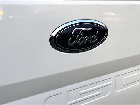 Used 2020 Ford F150 Lariat image 30