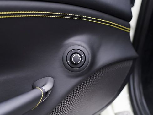 Used 2019 Ferrari 488 Spider RWD image 43