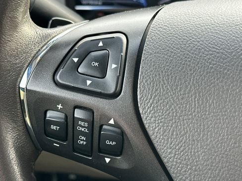 Used 2014 Lincoln MKS w/ Equipment Group 101A image 35