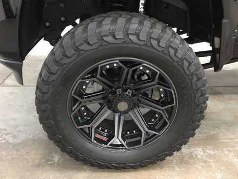 Used 2023 RAM 2500 Big Horn w/ Level B Equipment Group AWD/4WD image 7