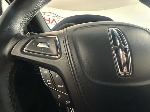 Used 2019 Lincoln MKZ Premiere image 28