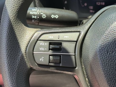 Used 2025 Honda Accord SE image 17