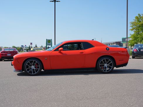 Used 2018 Dodge Challenger R/T Scat Pack RWD image 6