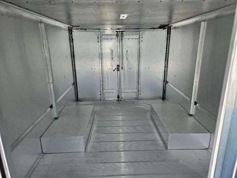 Used 2013 Ford E-350 and Econoline 350 Super Duty w/ Air Conditioning Prep Pkg image 25