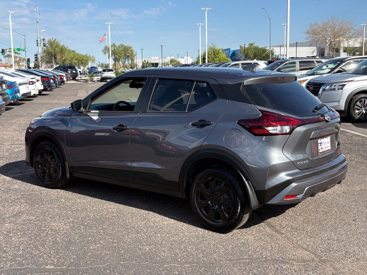 Certified 2025 Nissan Kicks Play S FWD image 4