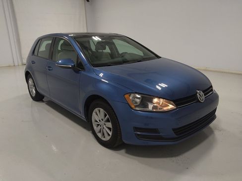 Used 2015 Volkswagen Golf S FWD image 13