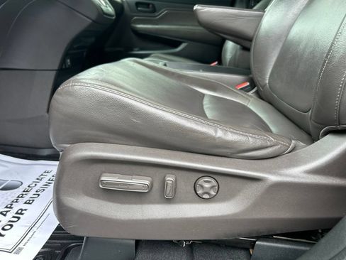 Used 2018 Honda Odyssey EX-L image 12