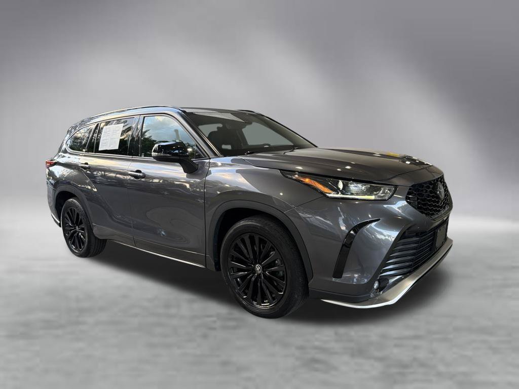 Used 2024 Toyota Highlander XSE AWD/4WD image 2