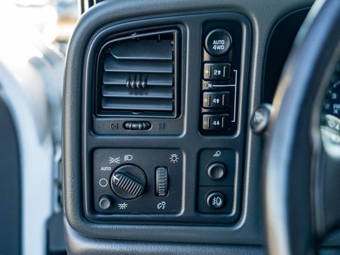 Used 2007 GMC Sierra 1500 SLE w/ Light Duty Power Package image 19