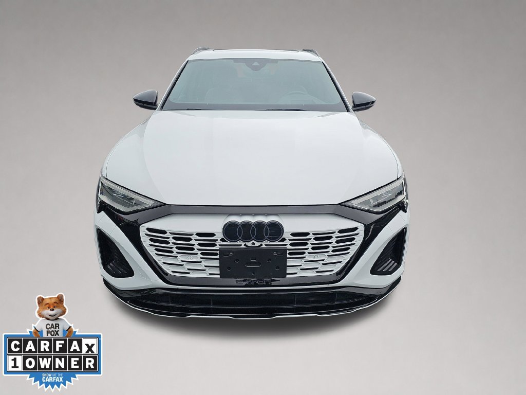 Used 2024 Audi Q8 e-tron Prestige w/ Prestige Package AWD/4WD image 9