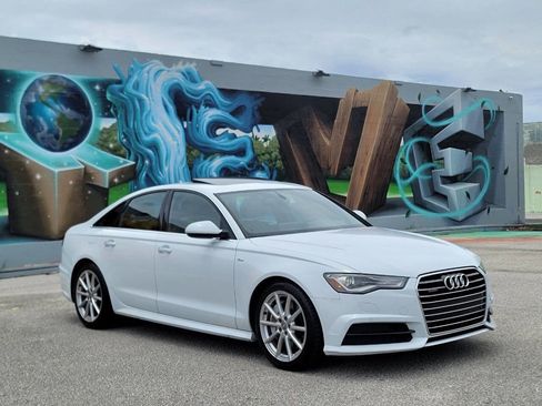 Used 2017 Audi A6 2.0T Premium Plus w/ Premium Plus Package AWD/4WD image 4