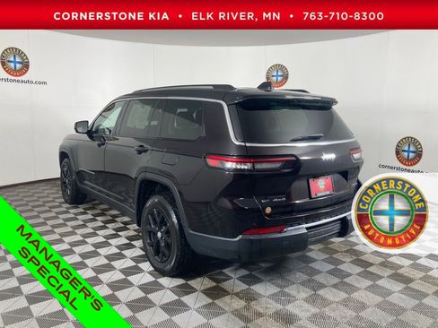 Used 2022 Jeep Grand Cherokee L Limited image 19