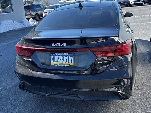 Used 2024 Kia Forte GT-Line w/ GT-Line Premium Package image 8