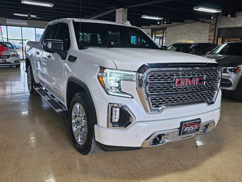 Used 2019 GMC Sierra 1500 Denali w/ Technology Package image 1