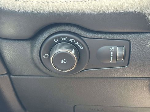 Used 2022 Dodge Durango GT AWD/4WD image 18