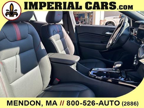 New 2026 Chevrolet Trax RS w/ Sunroof Package FWD image 13
