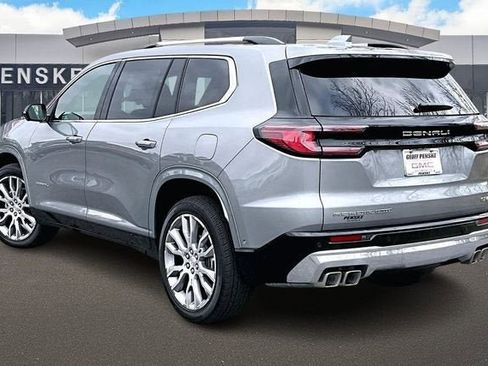 New 2026 GMC Acadia Denali w/ Super Cruise Package image 3