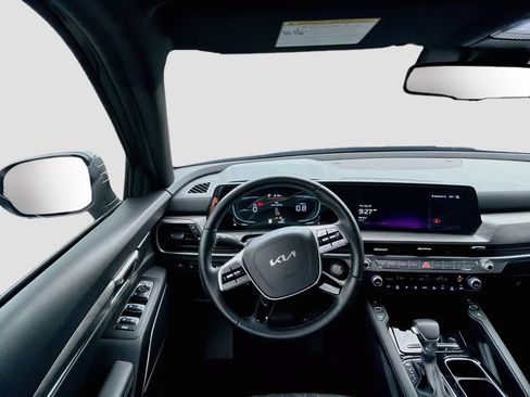 Used 2025 Kia Telluride EX X-Line AWD/4WD image 18