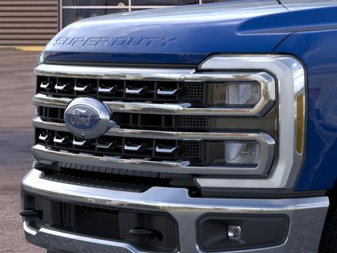 New 2026 Ford F250 XLT w/ XLT Premium Package AWD/4WD image 17