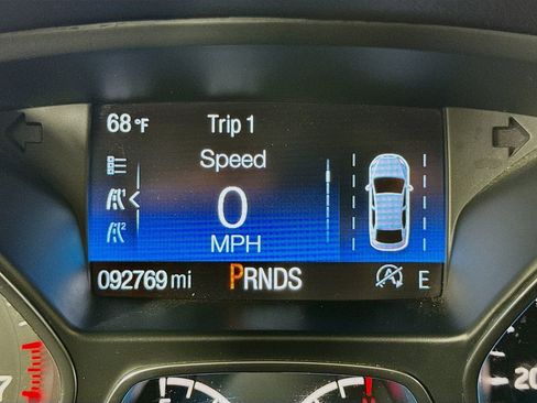 Used 2019 Ford Escape Titanium image 13