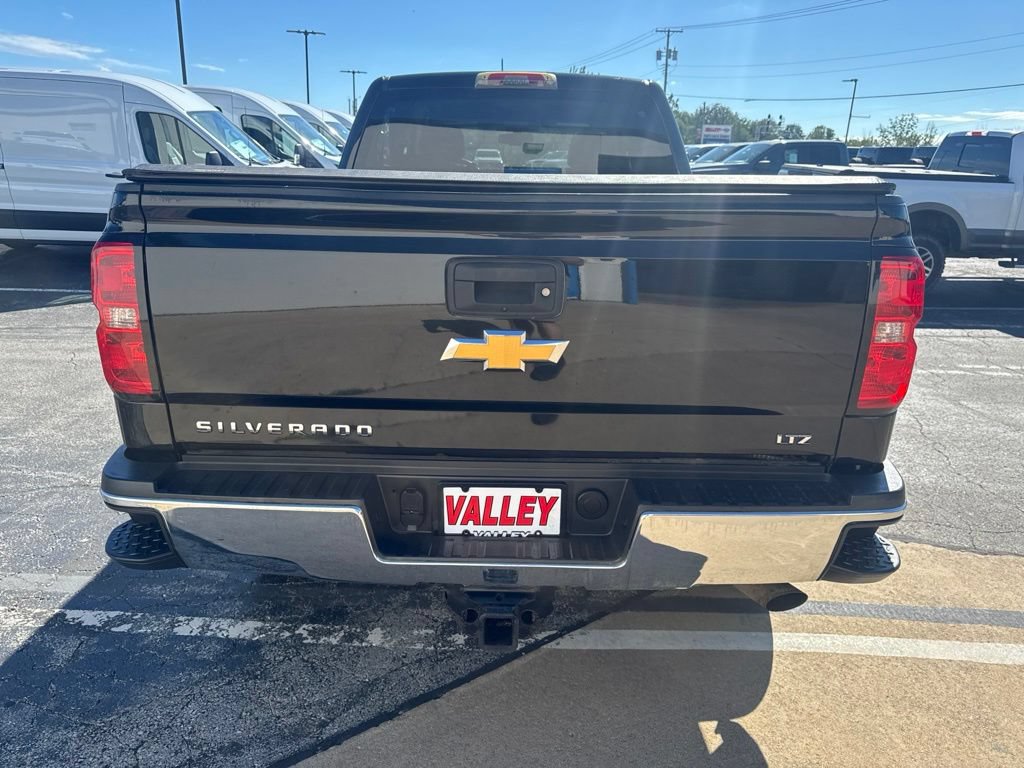 Used 2018 Chevrolet Silverado 2500 LTZ w/ Snow Plow Prep Package AWD/4WD image 5