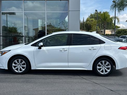 Used 2023 Toyota Corolla LE FWD image 9