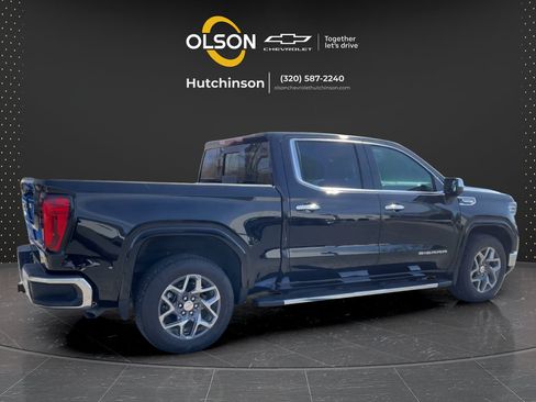 Used 2026 GMC Sierra 1500 SLT RWD image 21