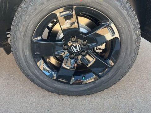 New 2026 Honda Ridgeline Black Edition image 6