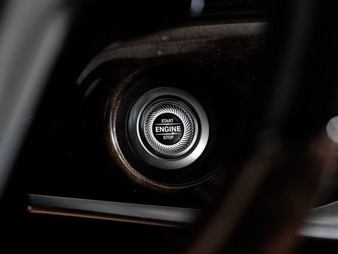 Used 2018 Mercedes-Benz S 450 4MATIC Sedan w/ AMG Line Exterior image 21