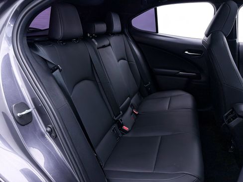 Used 2024 Lexus UX 250h F Sport FWD image 40